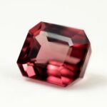 パワーストーン 1月の誕生石ガーネットの魅力とは?色と種類の豊富さに驚く!